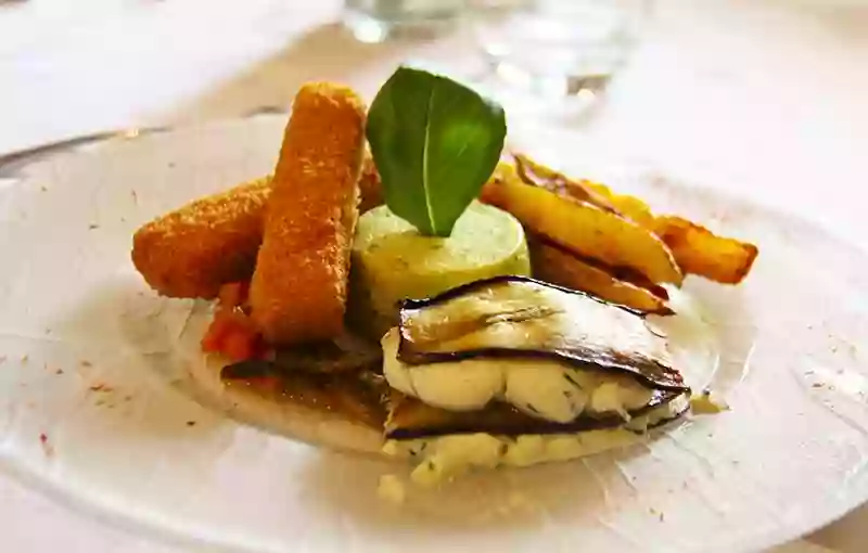 Le restaurant - Au Bon Accueil - Restaurant Bartrès - bien manger BARTRES